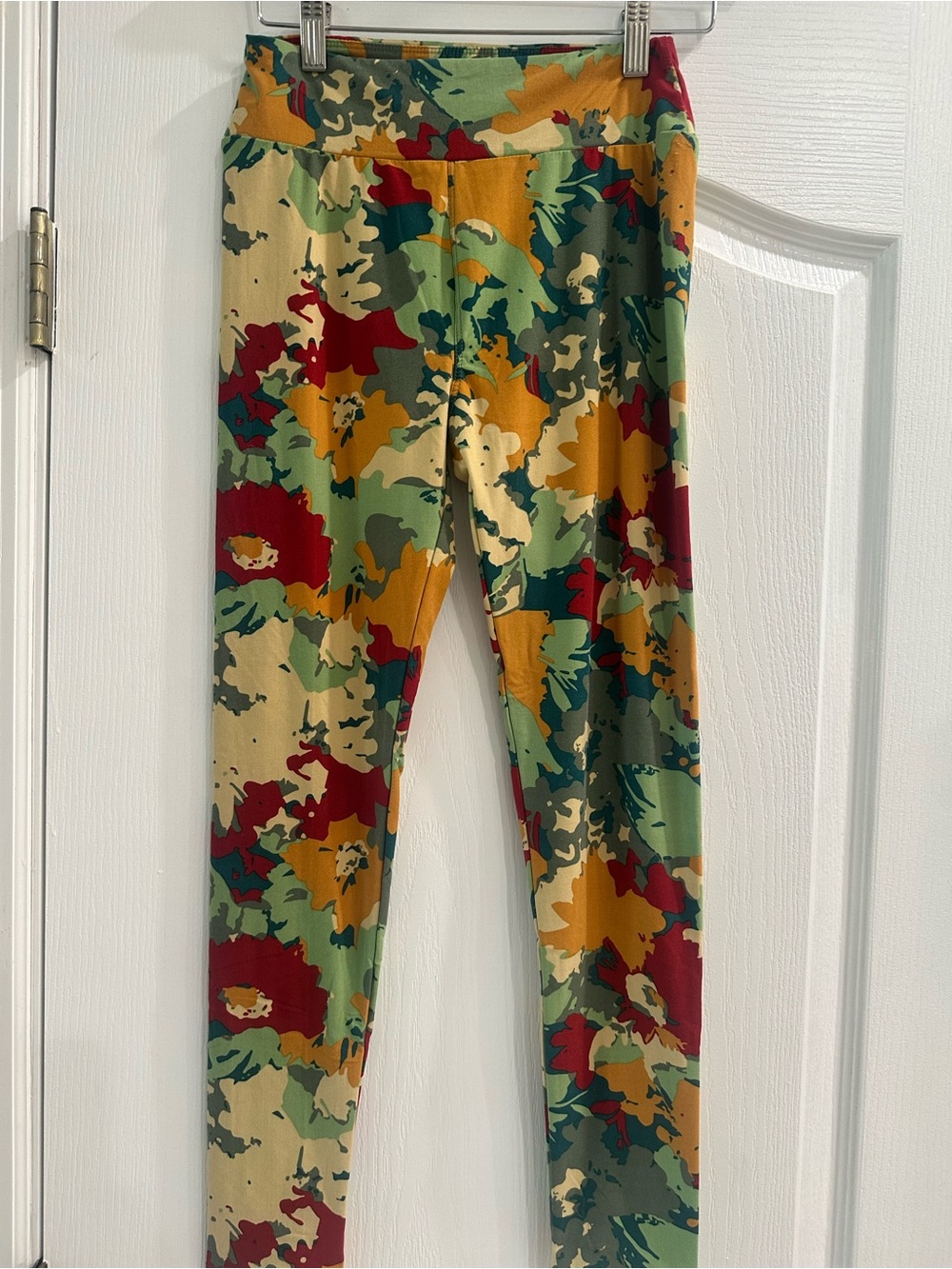 LuLaRoe Kids Multicolor Floral Camo Leggings - Red, Green, Mustard, Cream
